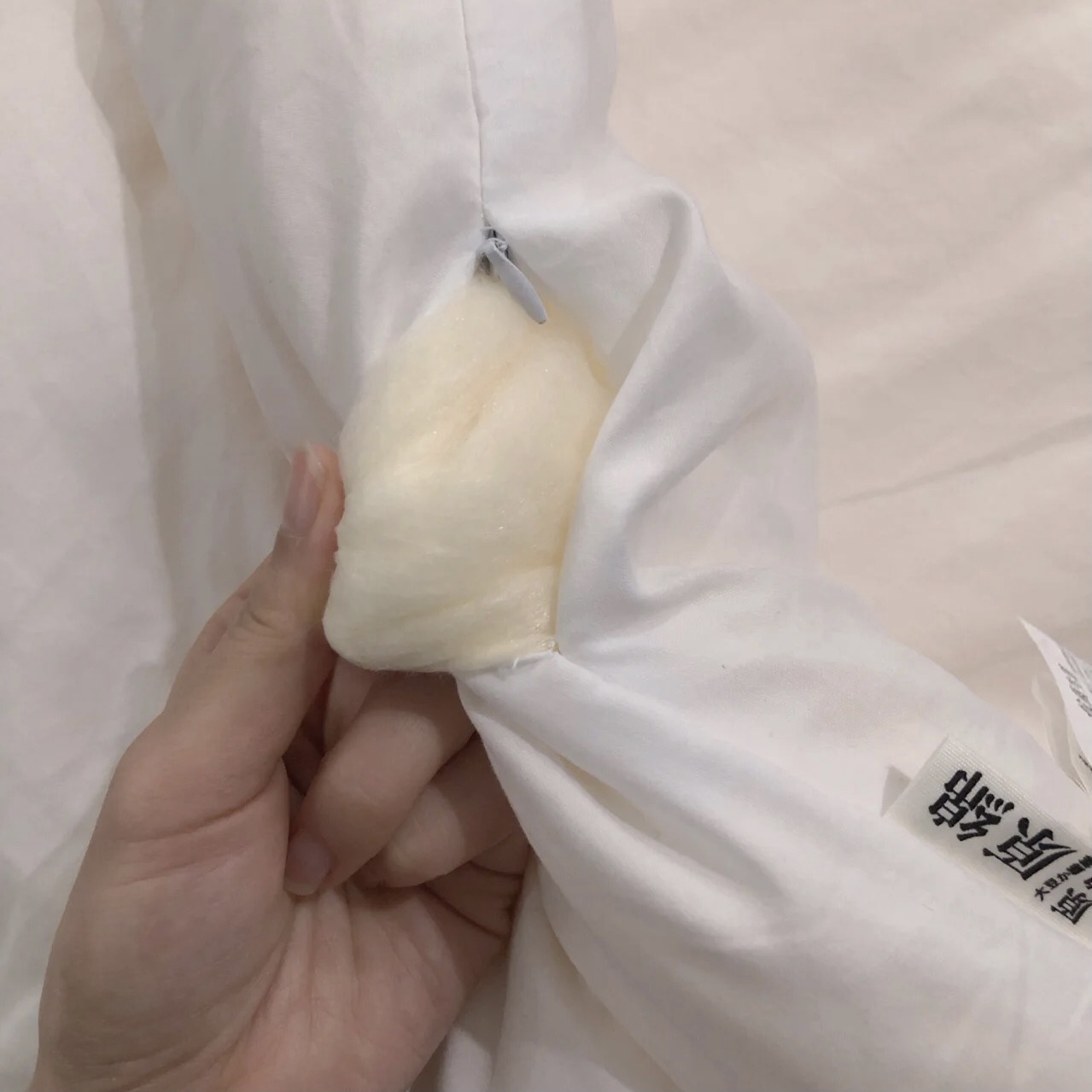 家里新買的被子味道很大，是甲醛嗎？