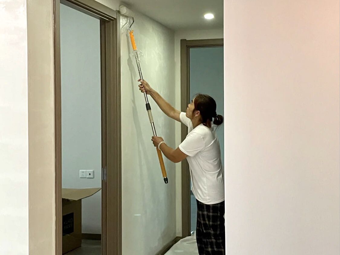 劣質(zhì)壁紙、膠水